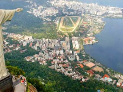 เราคือบริษัททัวร์พรีเมี่ยม ที่ทำเรื่องเที่ยวให้เป็นเรื่องง่าย จัดเต็มทุกรายละเอียด กินอร่อย พักสบาย เที่ยวสนุก เราเป็นศูนย์รวมทัวร์ต่างประเทศ ที่มีโปรแกรมทัวร์ท่องเที่ยวต่างประเทศหลากหลายเส้นทาง เพียบพร้อมด้วยทีมงานมืออาชีพ ที่พร้อมให้บริการและดูแลเอาใจใส่ทุการเดินทางของคุณ โปรแกรมของเราออกแบบมาอย่างดีด้วยประสพการณ์กว่า 15 ปี ไม่อัดแน่น มีเวลาให้เที่ยวชมและช็อปปิ้งอย่างเหลือเฟือไม่รีบร้อน เที่ยวเต็มอิ่ม พักสบาย ช้อปจนเพลิน อาหารอร่อยถูกปาก